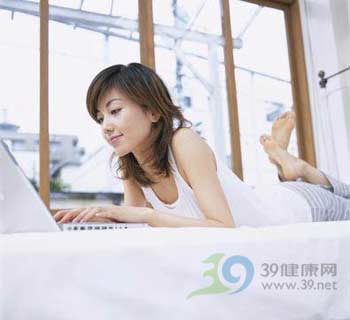 睡觉时穿BRA,诱发乳腺癌?