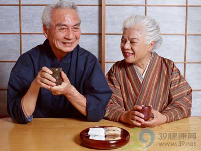 必看!老年人睡眠注意十二忌