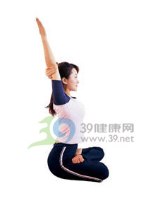甩掉蝴蝶袖 夏日瘦手臂瑜伽