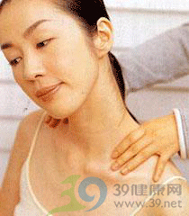 按摩术 护胃保肠疗效好