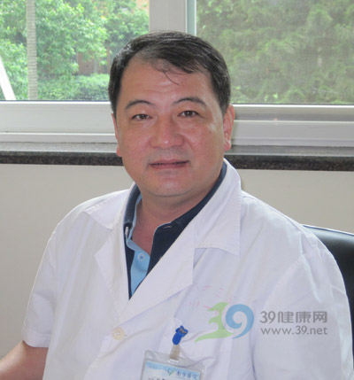 访谈:积极预防及治疗慢性肾炎