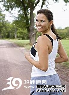 运动扭伤了脚 别忙脱鞋